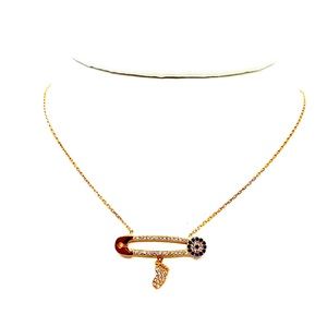 Baby  necklace gold tone